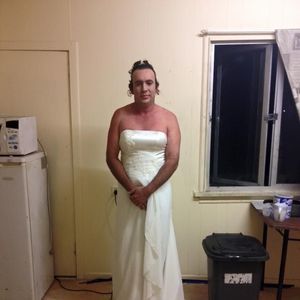 Meet your Posher, Warren